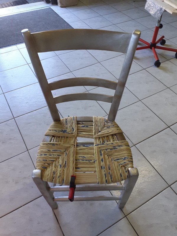 Chaise2.jpg 