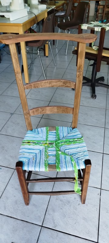 Chaise3.jpg 